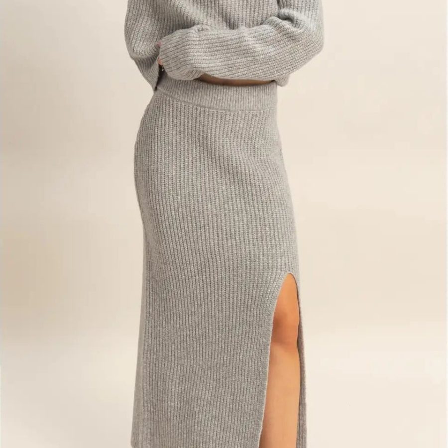 Ribbed Side Slit Sweater Skirt