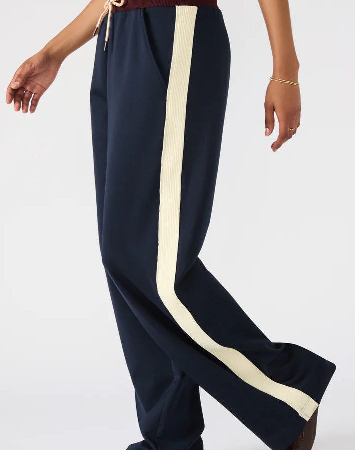 Daisy Pant
