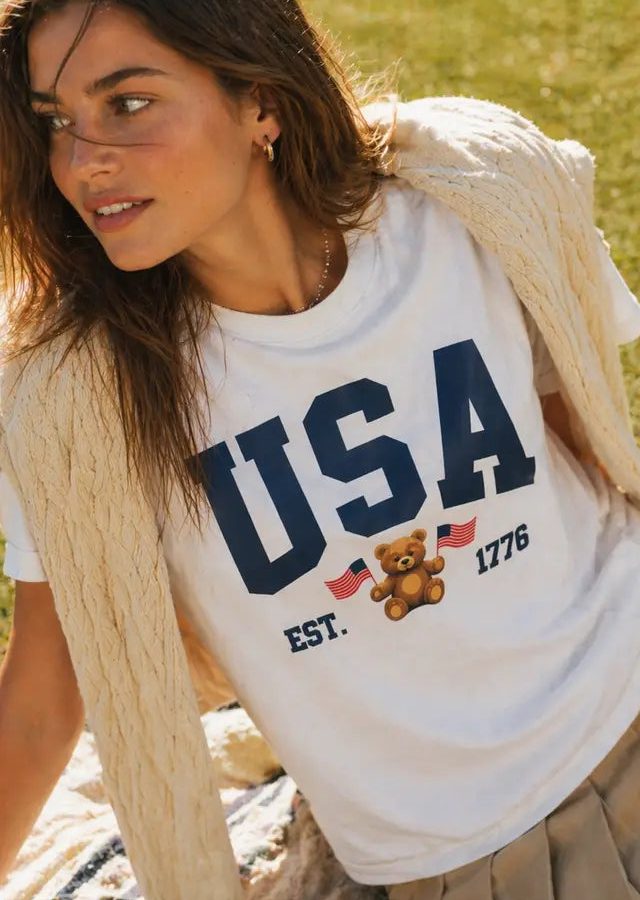USA Teddy Graphic T-Shirt
